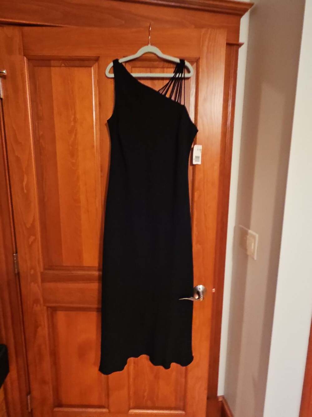 Evan-Picone Dress Size 16 Black One Shoulder Strap Maxi Dress